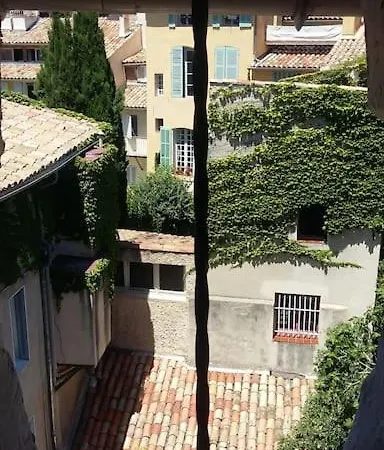 Small Flat In Center Quiet Under The Roof * Aix-en-Provence